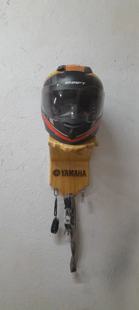 Ropero madera clara exterior