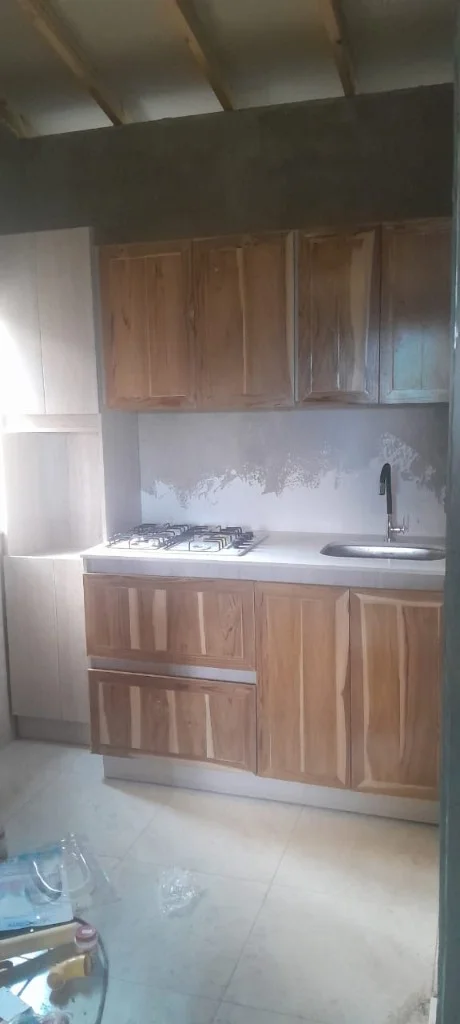 Cocina en madera café